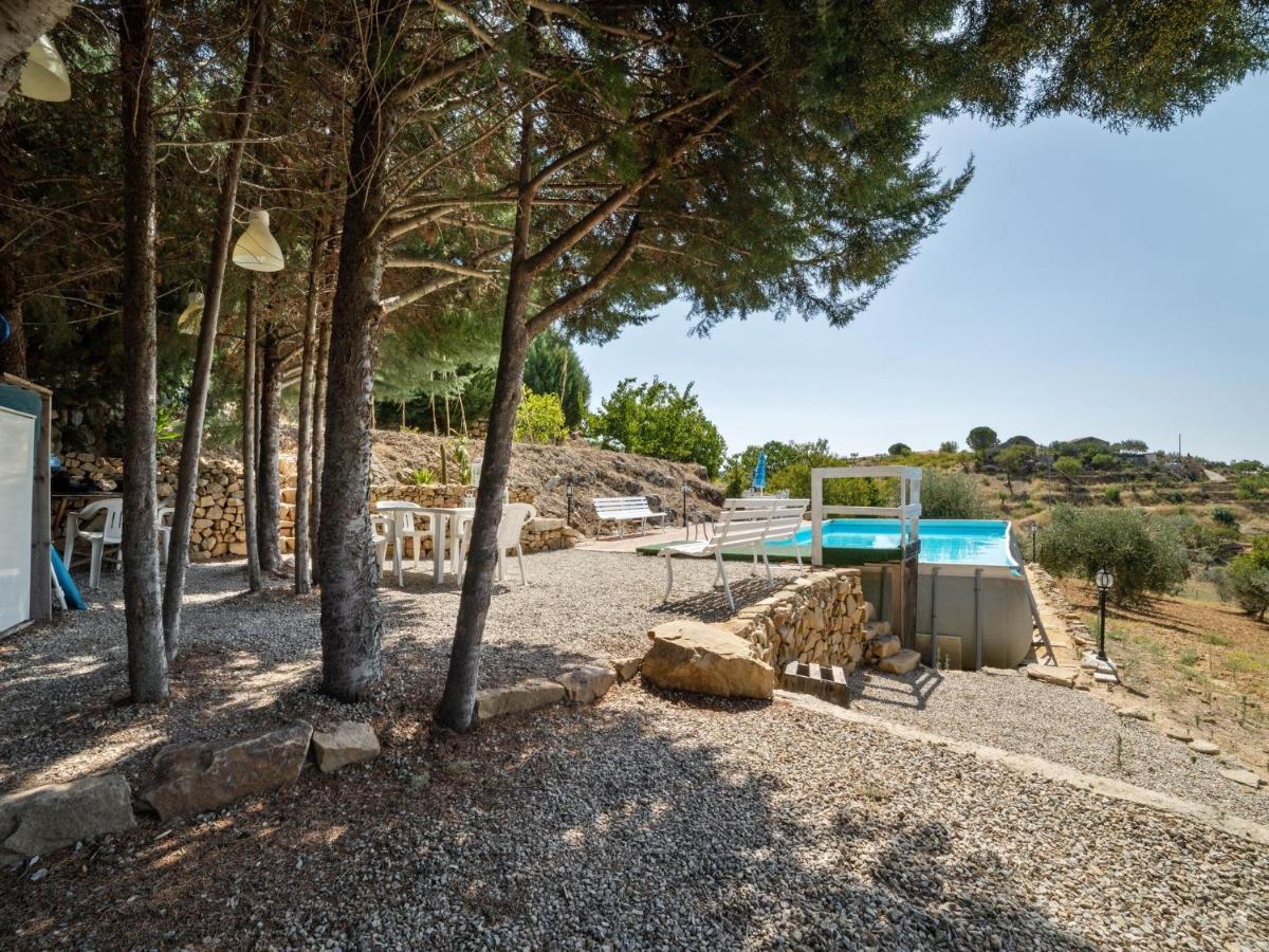 Belvilla By Oyo Modern Villa In Nissoria With Pool Экстерьер фото